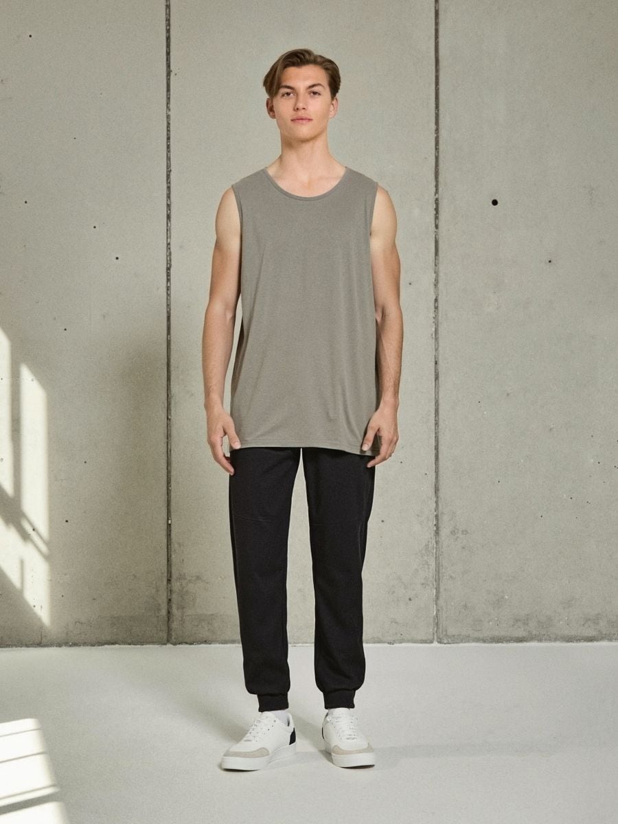 Pantaloni jogger - negru - SINSAY