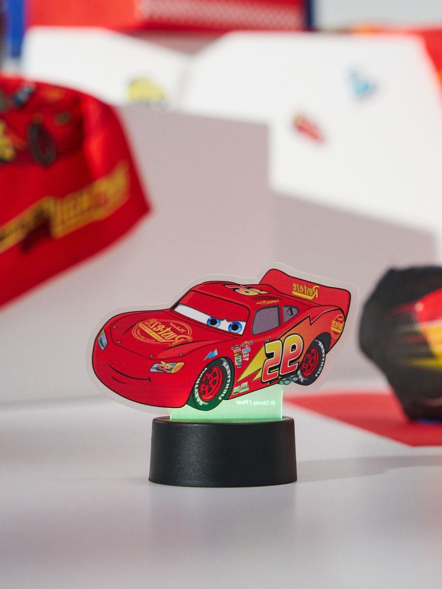Lampă LED care își schimbă culorile cu motiv Lightning McQueen Cars Lampă LED care își schimbă culorile cu motiv Lightning McQueen Cars - multicolor - SINSAY