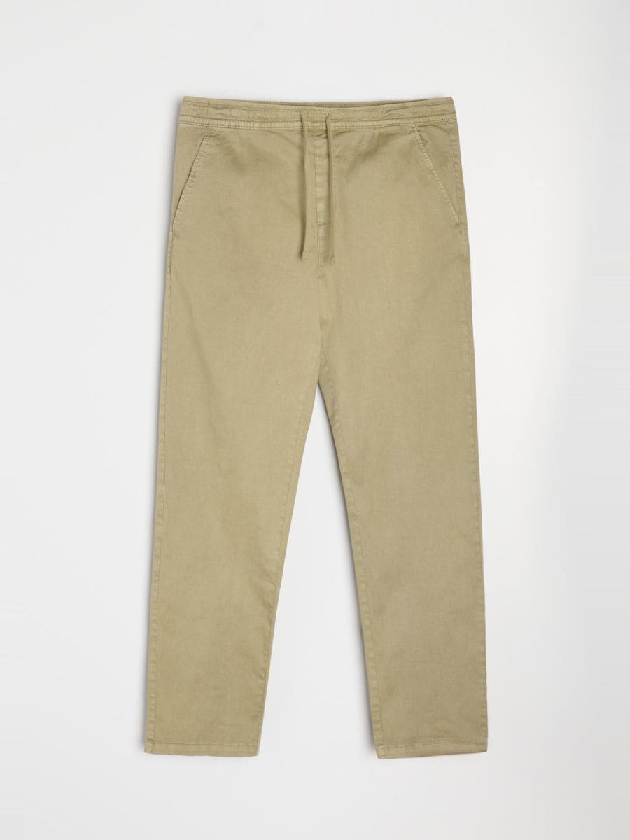 Spodnie chino jogger Spodnie chino jogger - zielony - SINSAY