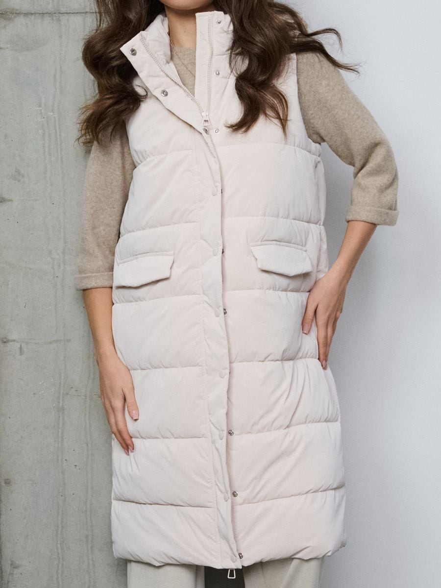 Pikowana kamizelka puffer z odpinanym kapturem Pikowana kamizelka puffer z odpinanym kapturem - kremowy - SINSAY