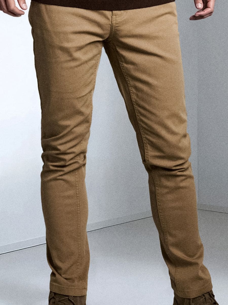 Pantaloni chino - gri-maroniu - SINSAY
