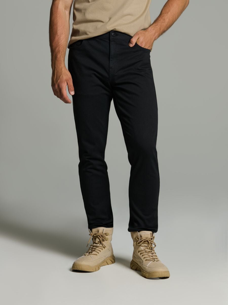 Pantaloni chino - negru - SINSAY