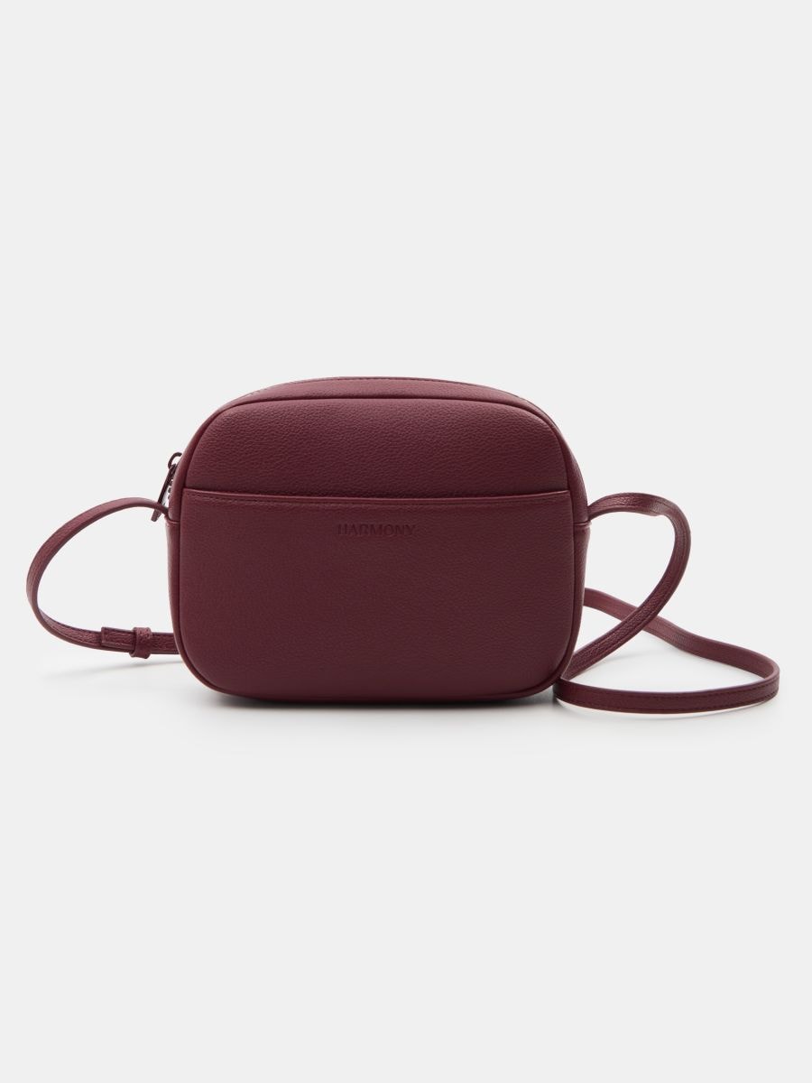 Malá crossbody taška z imitace kůže s granulovaným povrchem Malá crossbody taška z imitace kůže s granulovaným povrchem - mahaghonová - SINSAY