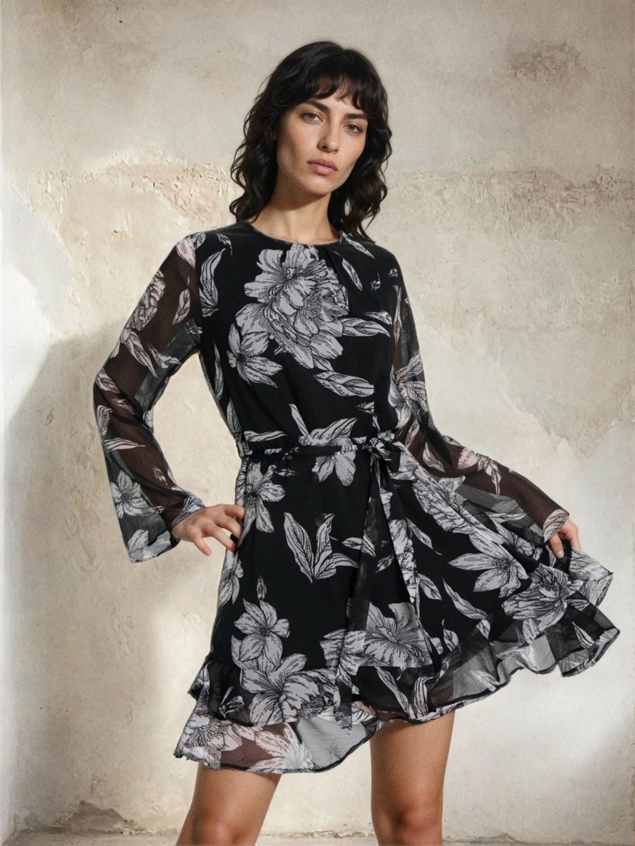 Rochie mini cu imprimeu floral Rochie mini cu imprimeu floral - multicolor - SINSAY