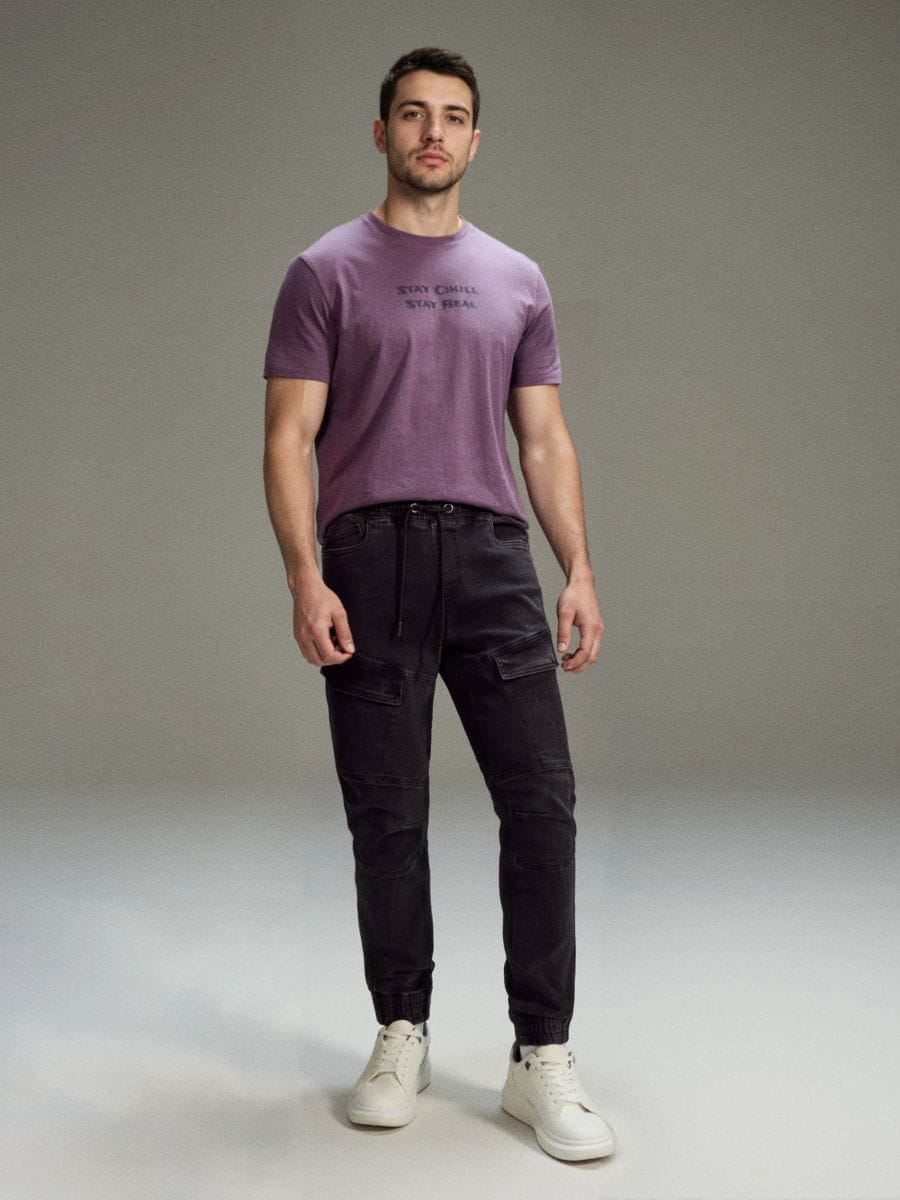 Spodnie jogger slim fit - czarny - SINSAY