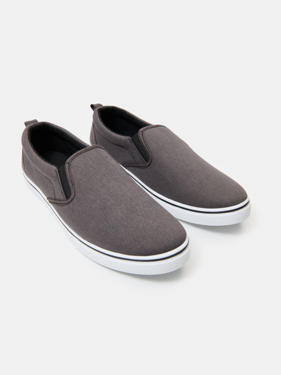 Trampki typu slip-on - szary - SINSAY