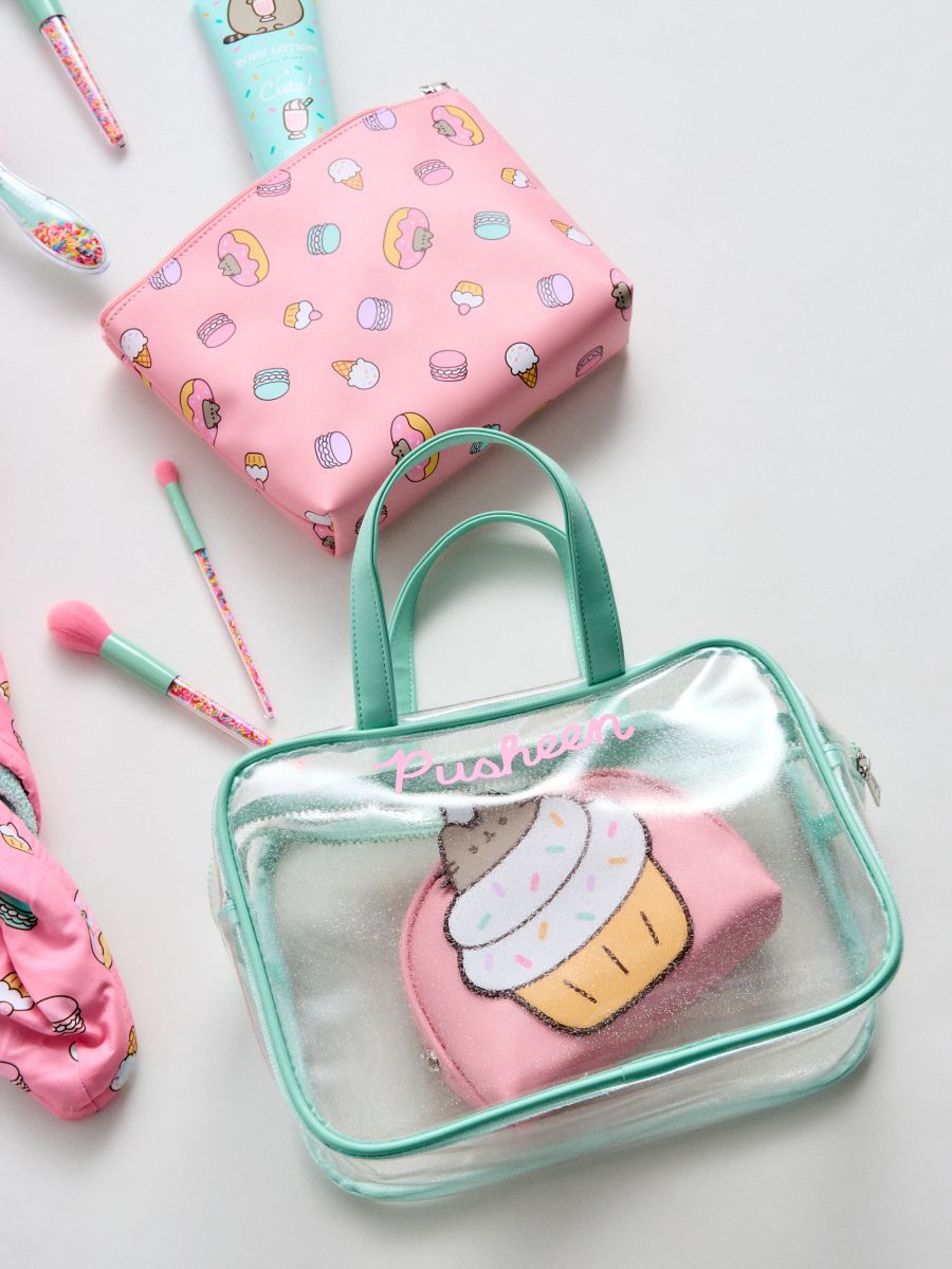 Set de 3 portfarduri Pusheen The Cat Set de 3 portfarduri Pusheen The Cat - multicolor - SINSAY