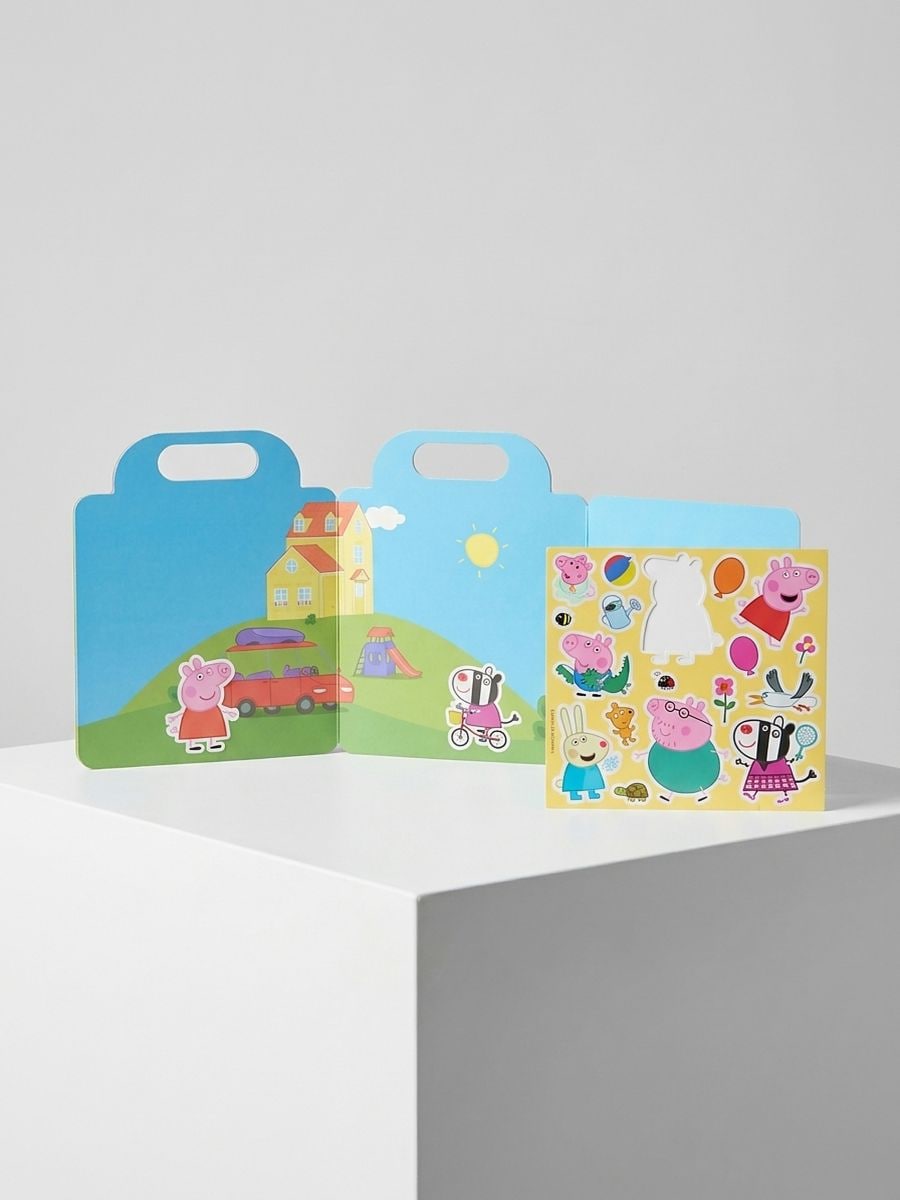 Książka z naklejkami Peppa Pig Książka z naklejkami Peppa Pig - różowy - SINSAY