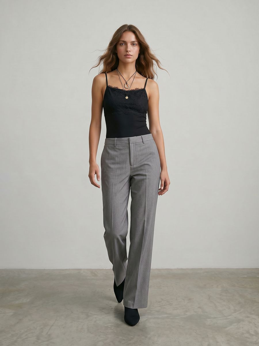 Pantaloni eleganți drepti cu amestec de vâscoză Pantaloni eleganți drepti cu amestec de vâscoză - gri deschis - SINSAY
