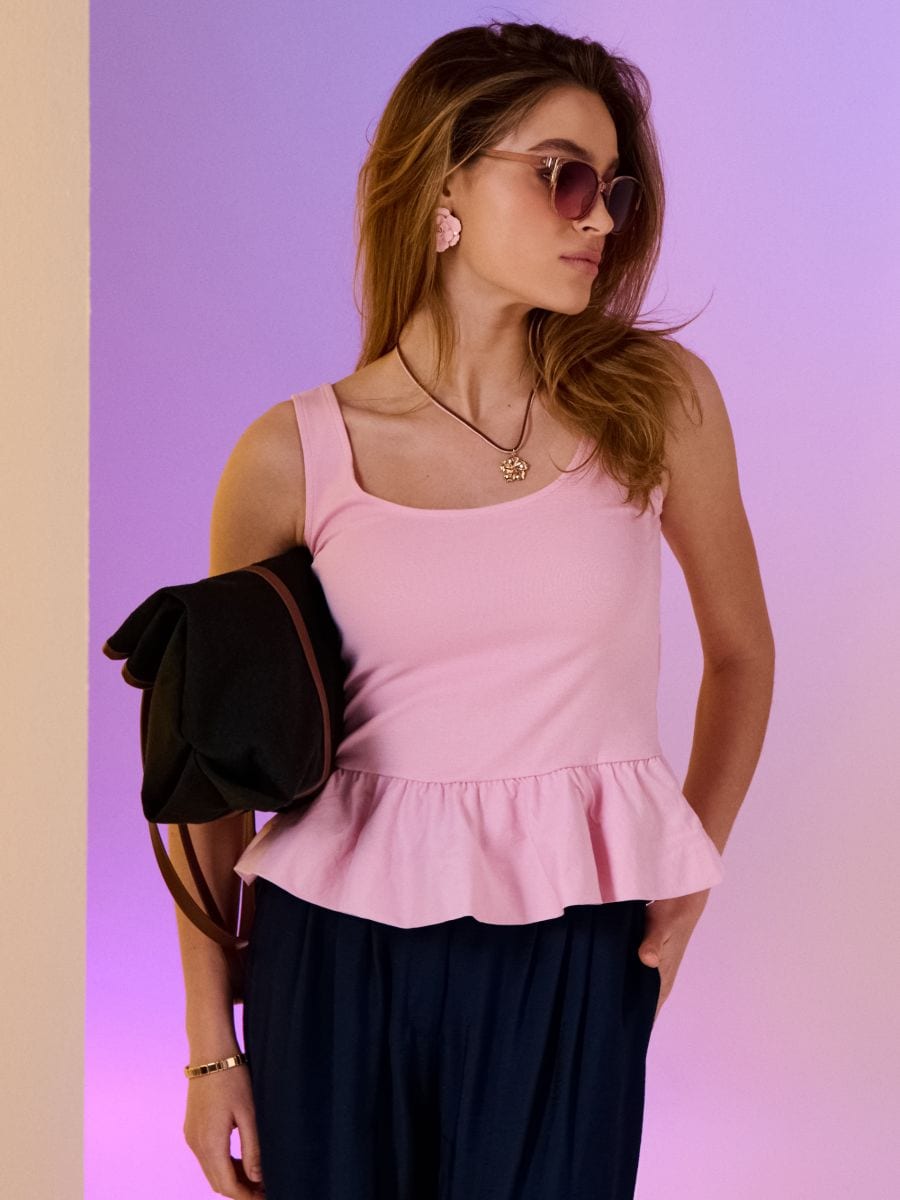 Colier cu pandantiv în formă de floare Colier cu pandantiv în formă de floare - multicolor - SINSAY