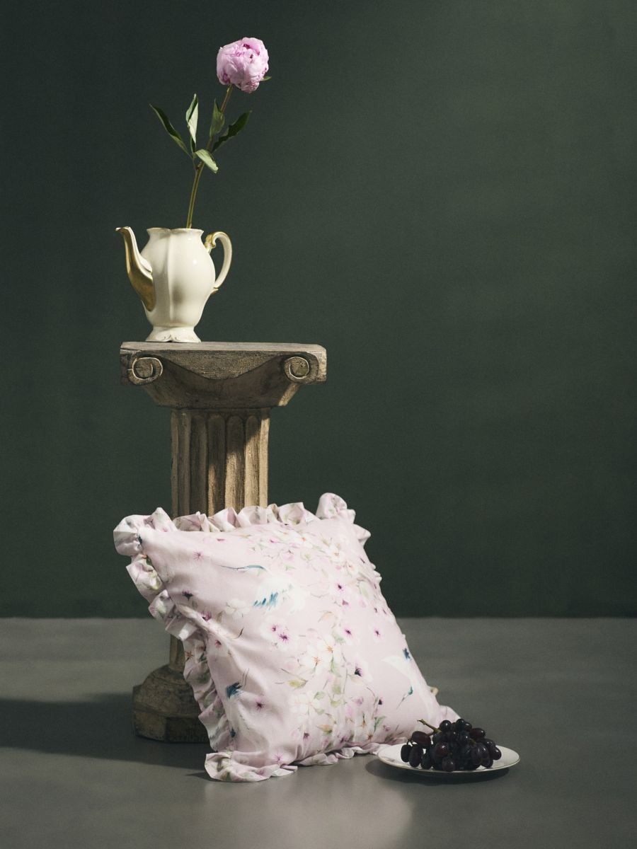 Față de pernă cu model floral Față de pernă cu model floral - roz-pastel - SINSAY