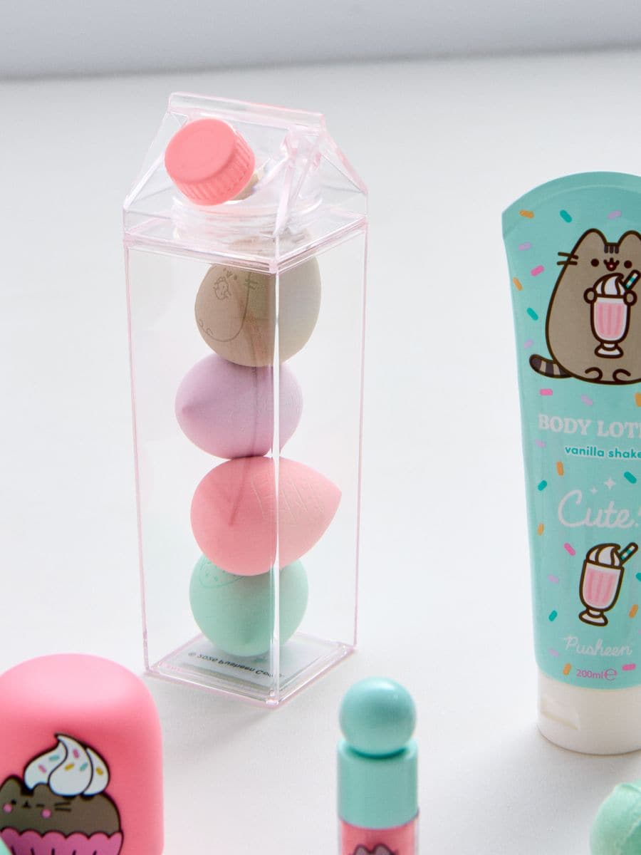 Houbičky na líčení 4 balení Pusheen The Cat - pastelová růžová - SINSAY