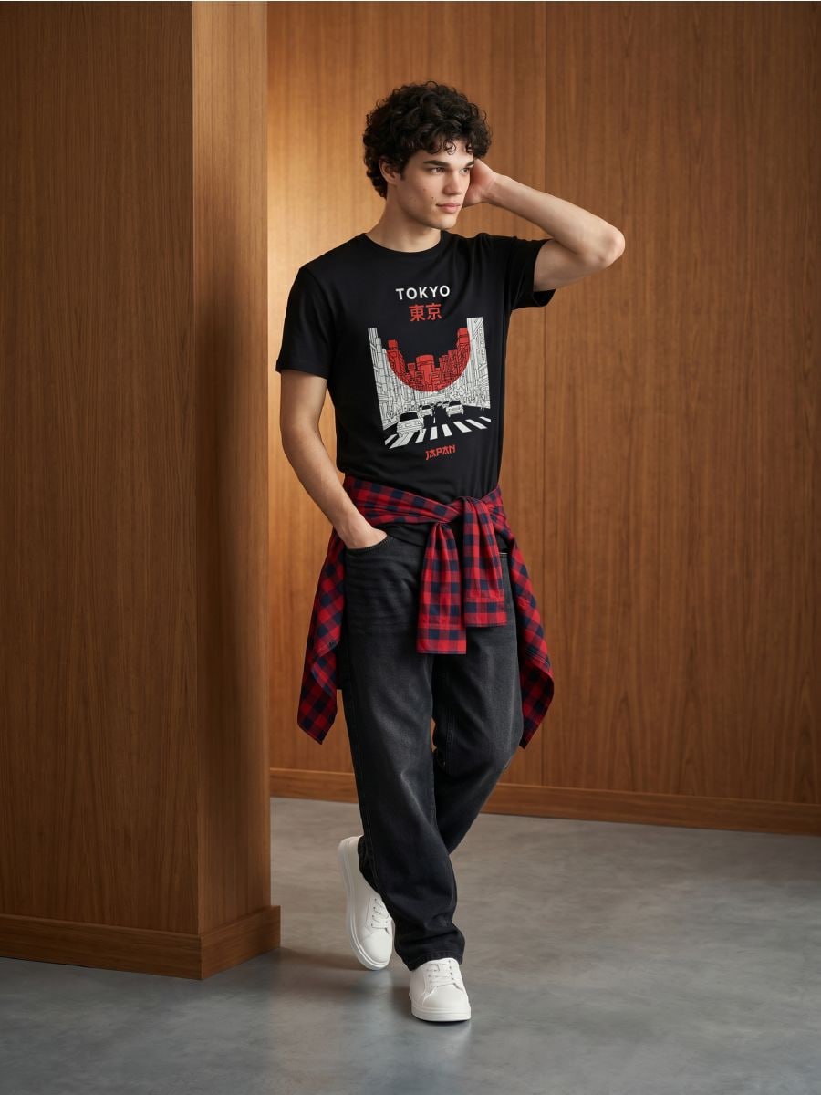 Tricou din bumbac cu motiv Tokyo - negru - SINSAY