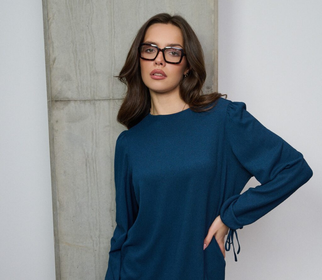 Inspirați-vă din propunerile rochii office și găsiți pe aceea care vă satisface toate așteptările și vă face să vă simțiți elegant și confortabil.